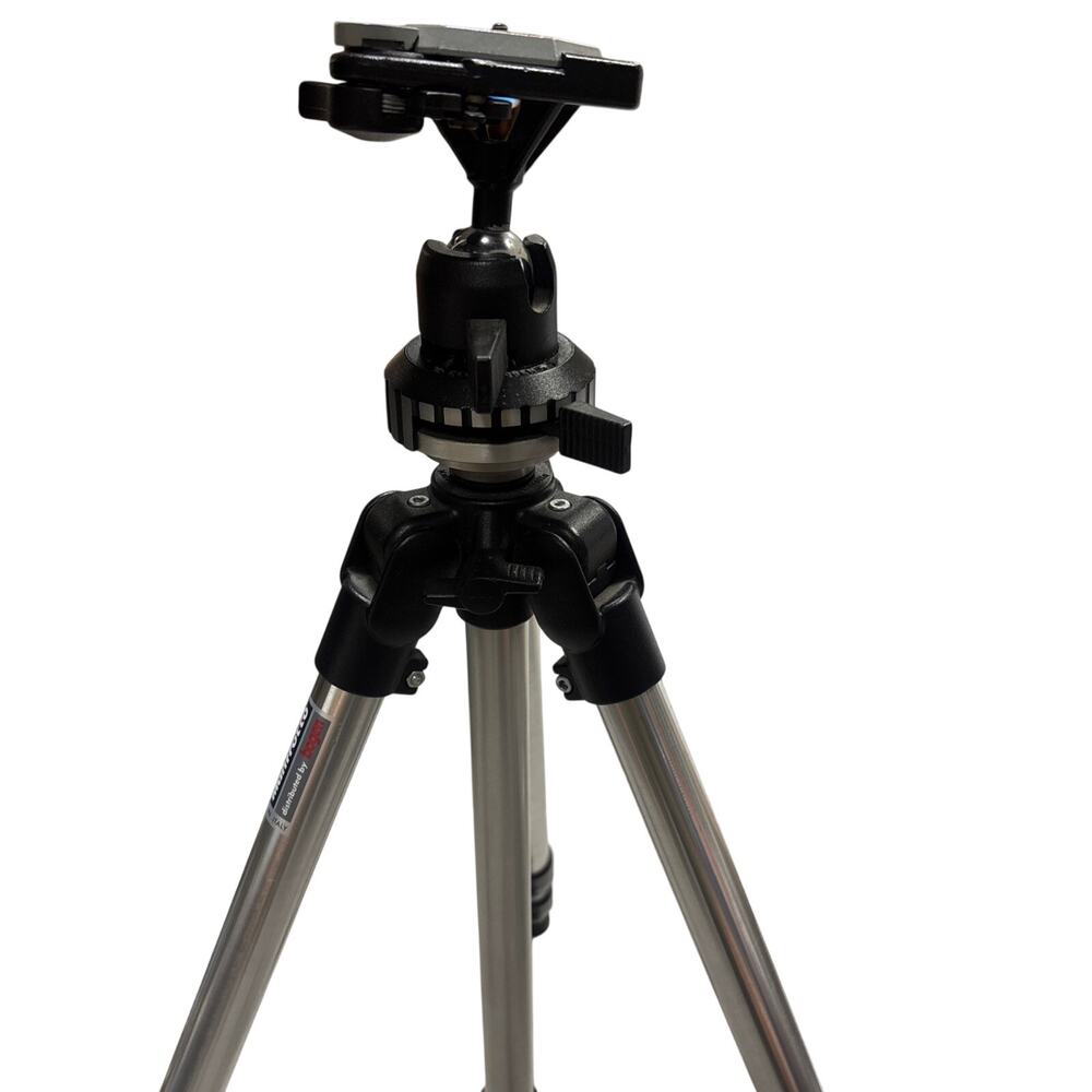 Bogan Manfrotto 3011 Tripod with 3025 Head